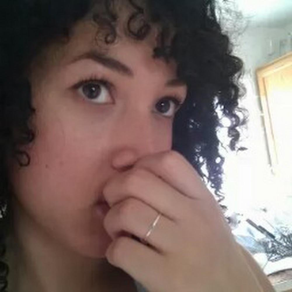 Meet your Posher, Lia